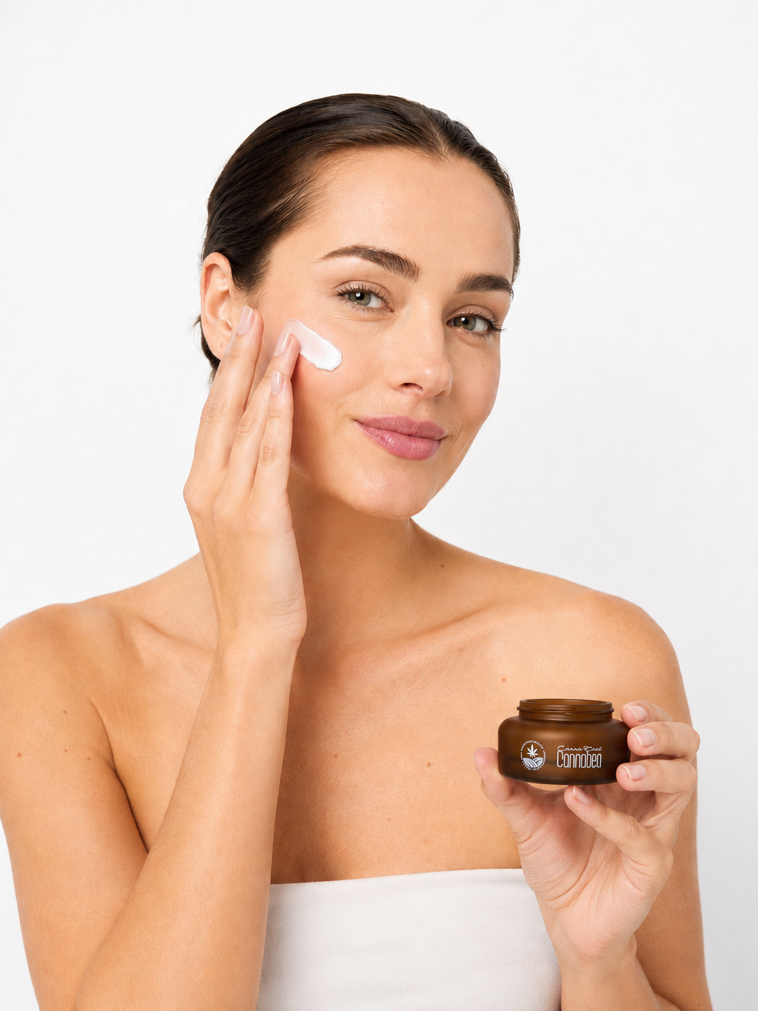 Cannabea Revitalizing Face Cream 1650